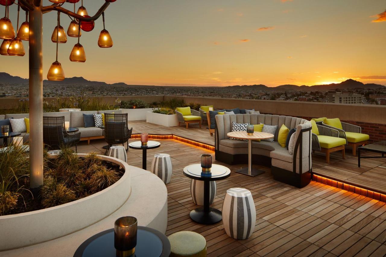 The Plaza Hotel Pioneer Park El Paso Ngoại thất bức ảnh The rooftop lounge at the Hilton Scottsdale Resort and Villas