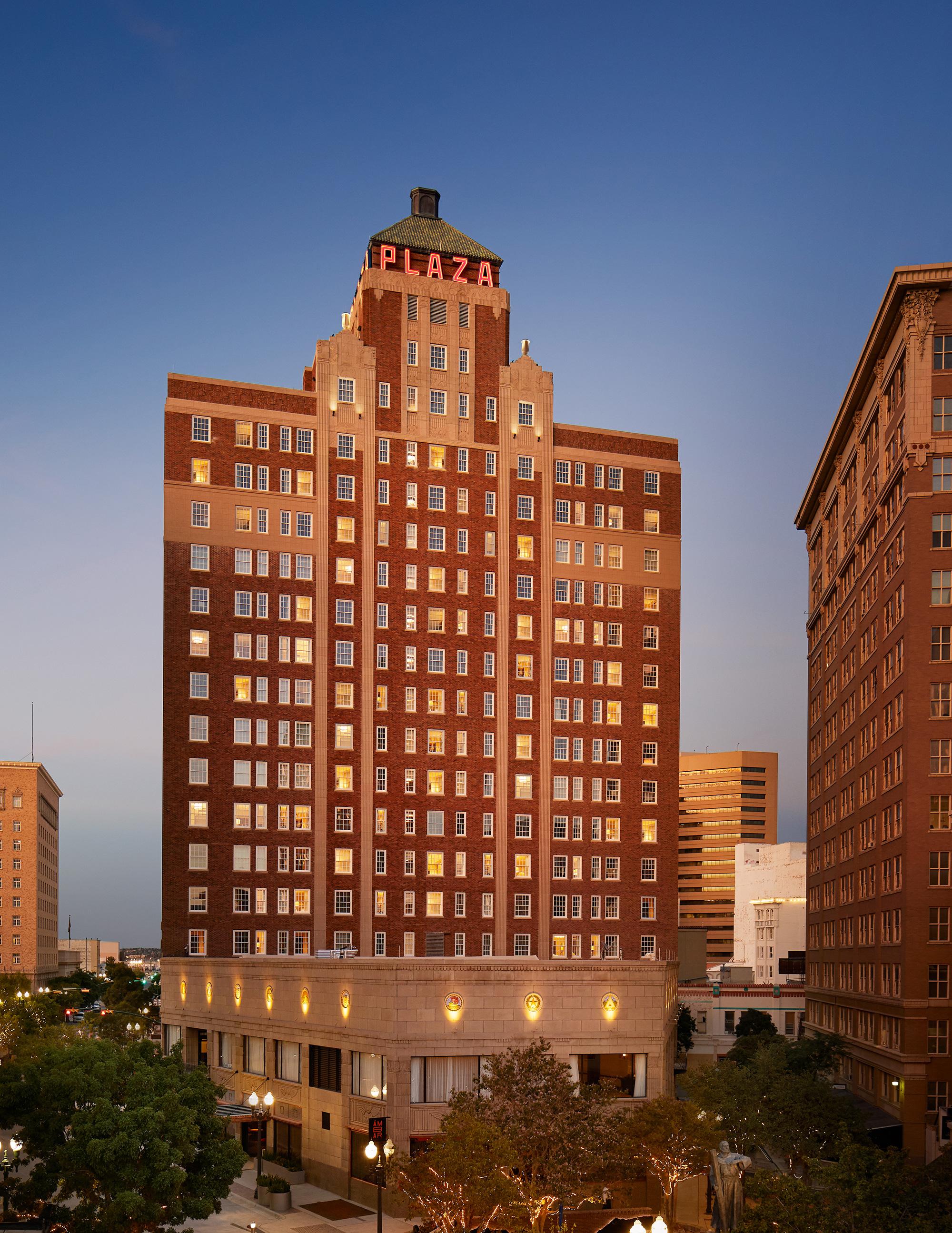 The Plaza Hotel Pioneer Park El Paso Ngoại thất bức ảnh The Plaza Hotel